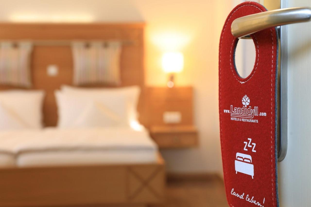 Klosterkumbd Landidyll Hotel Restaurant Birkenhof מראה חיצוני תמונה