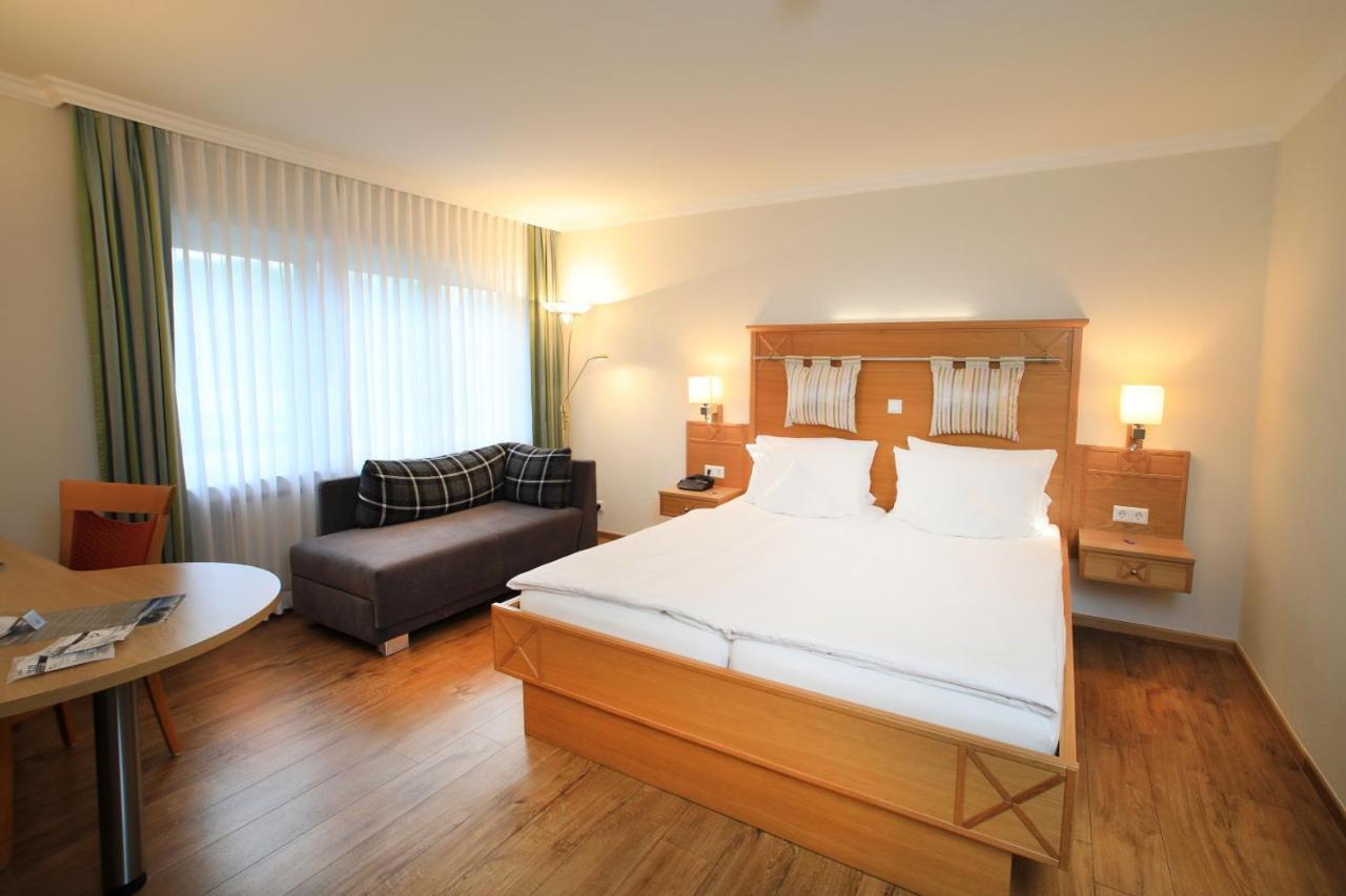 Klosterkumbd Landidyll Hotel Restaurant Birkenhof מראה חיצוני תמונה